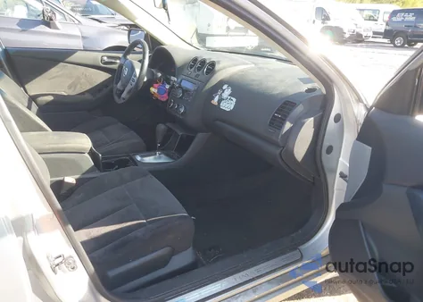 2009 Nissan Altima Hybrid from USA, damaged, VIN 1N4CL21EX9C153318